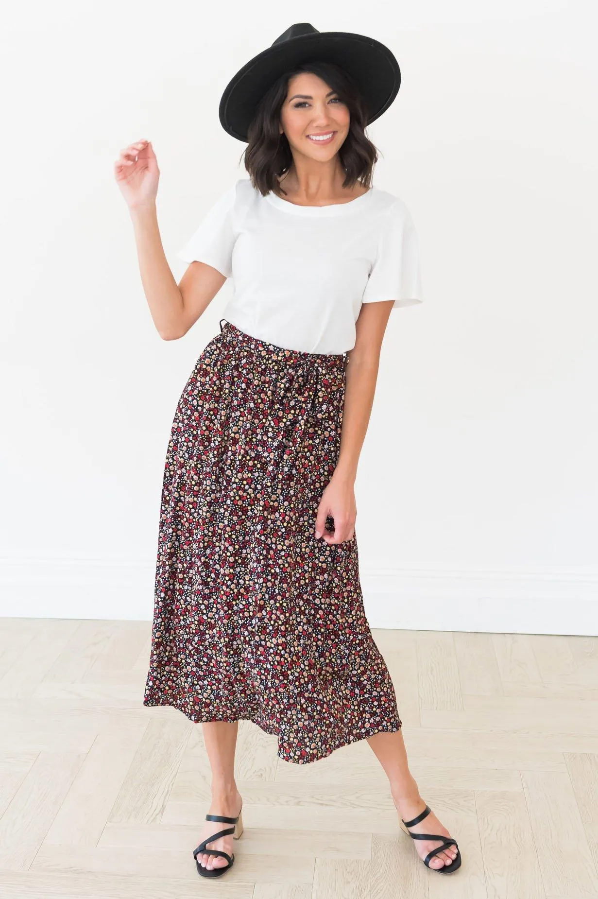 Ditzy Daisy Modest Floral Skirt