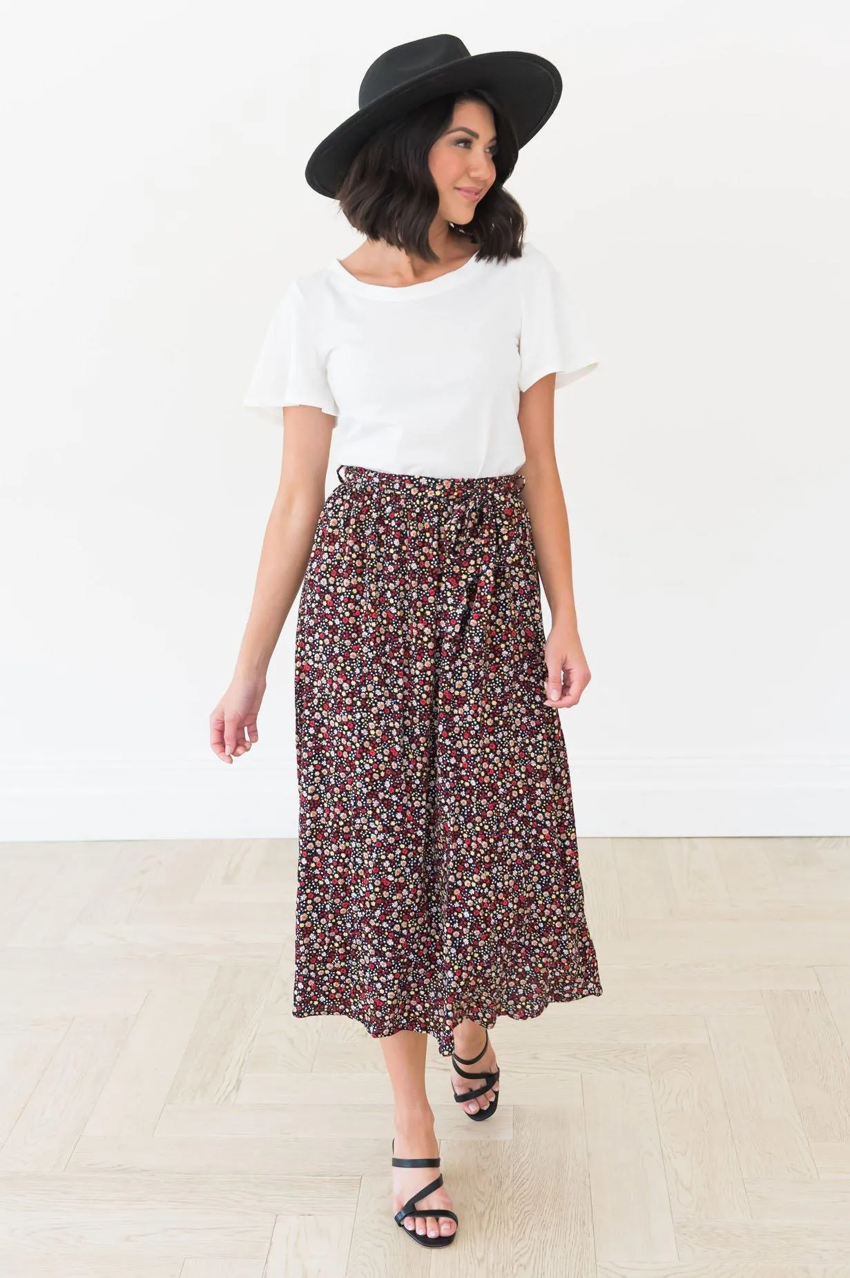 Ditzy Daisy Modest Floral Skirt