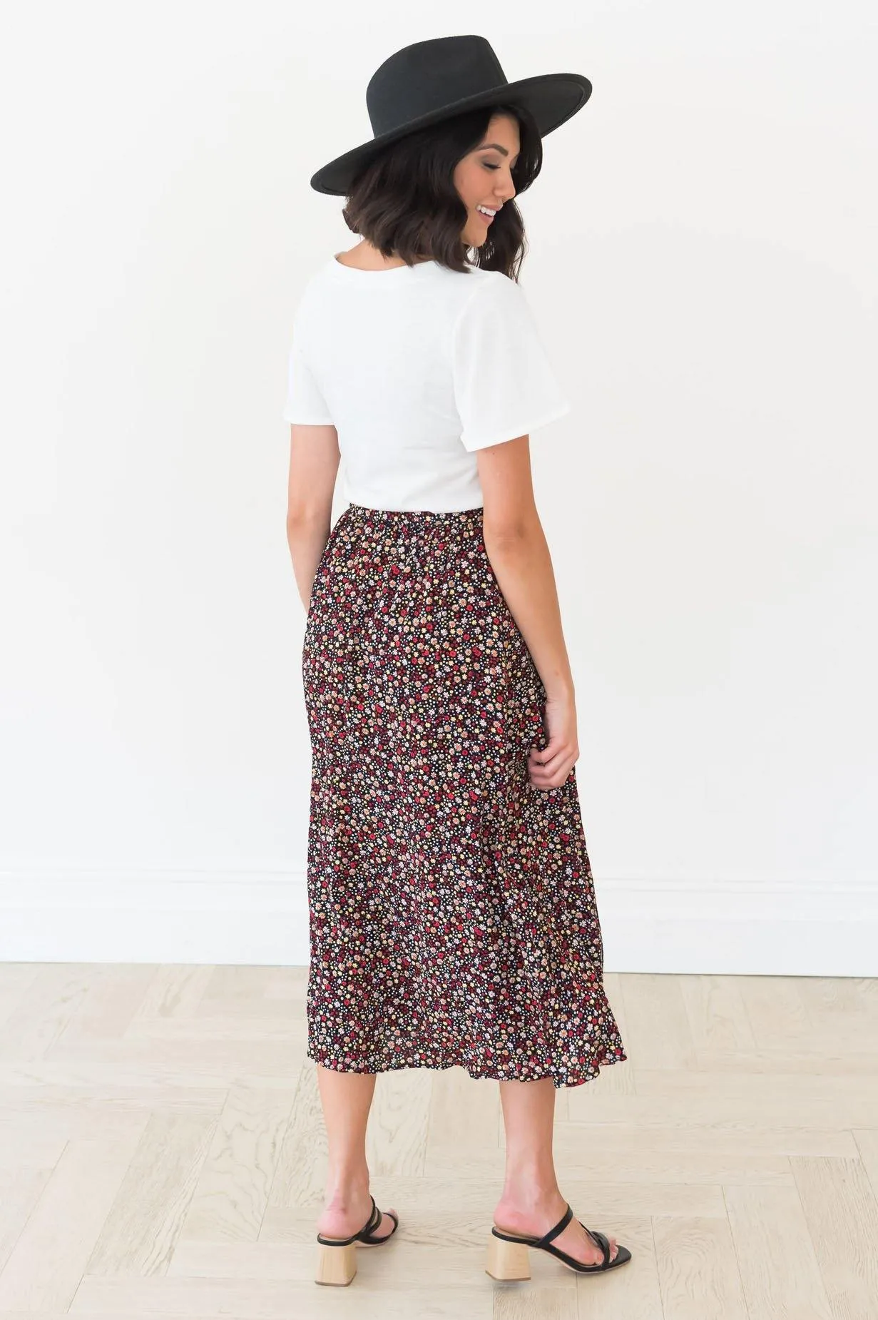 Ditzy Daisy Modest Floral Skirt