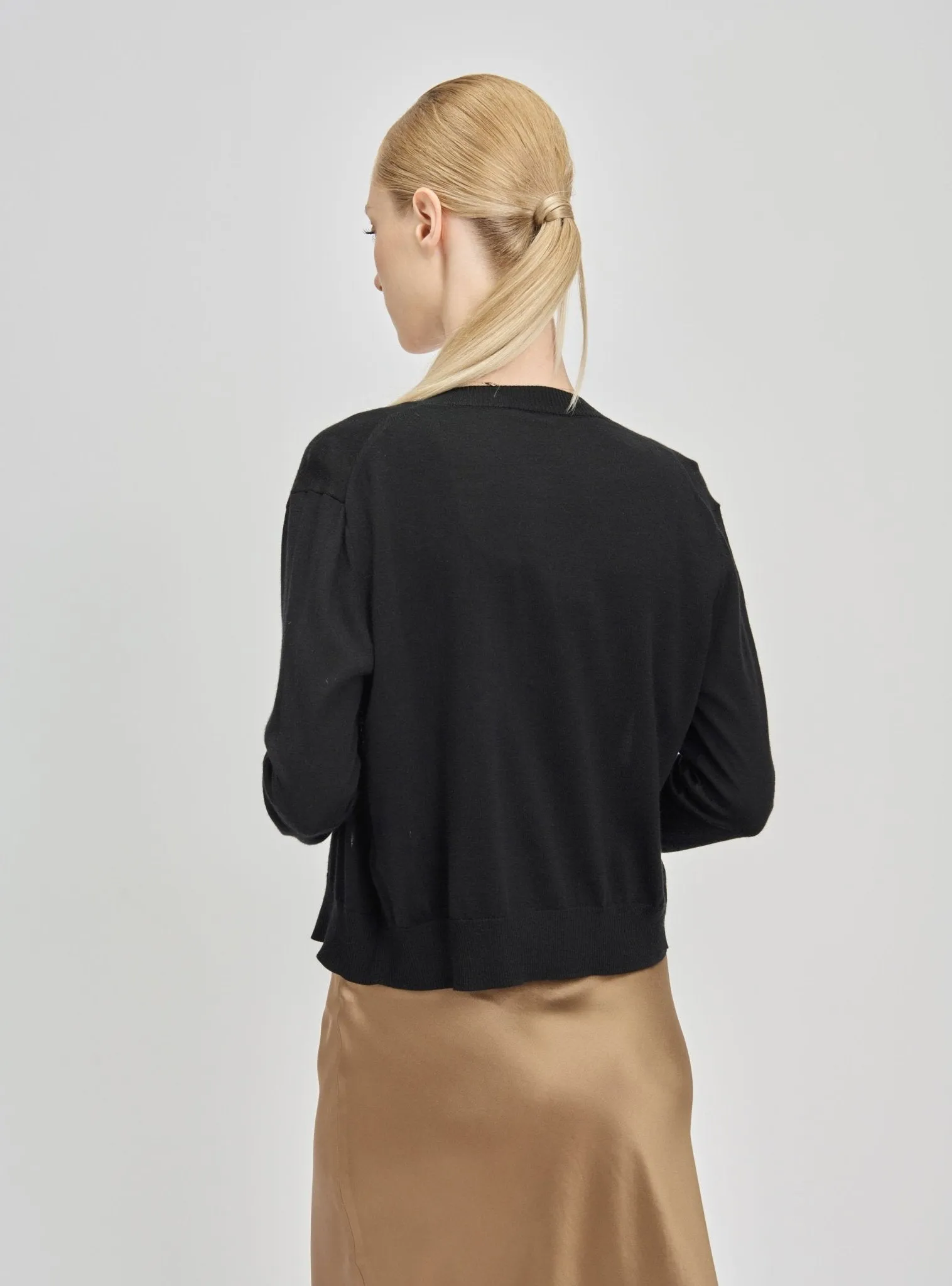 SARAH silk-blended cardigan (Black)