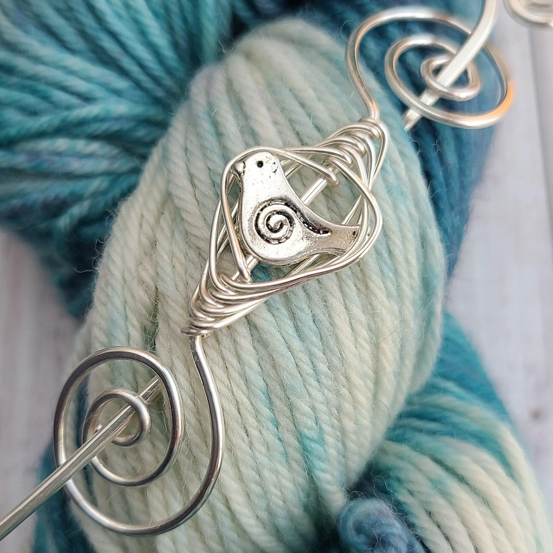 Song Bird Mini Shawl Pin